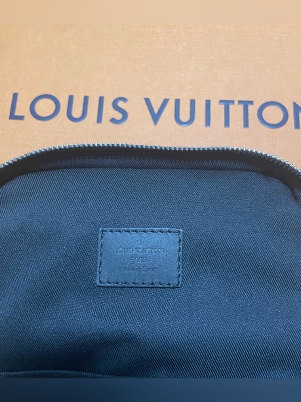 Louis Vuitton Black Damier Graphite Sling Belt Bag - Picture 2 of 3